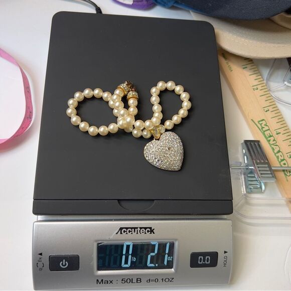 SIGNED SWAROVSKI HEART CRYSTAL PEARL NECKLACE ~ HEART PENDANT RETIRED - Picture 12 of 15